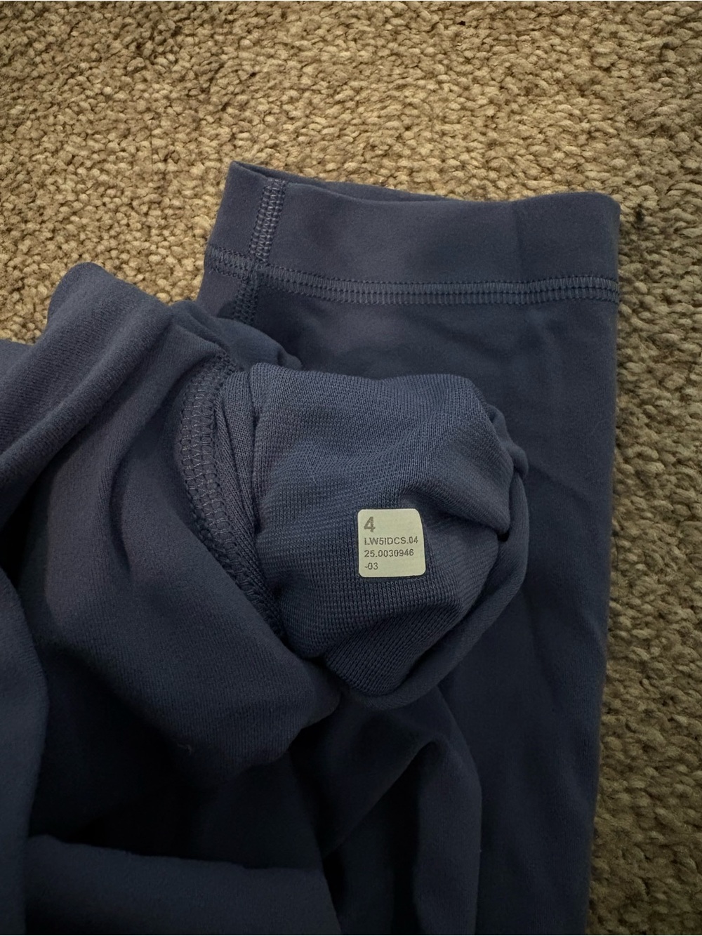 Lululemon Align No Line 25 inch Leggings in Brilliant Blue. Size 4 - Picture 2 of 4
